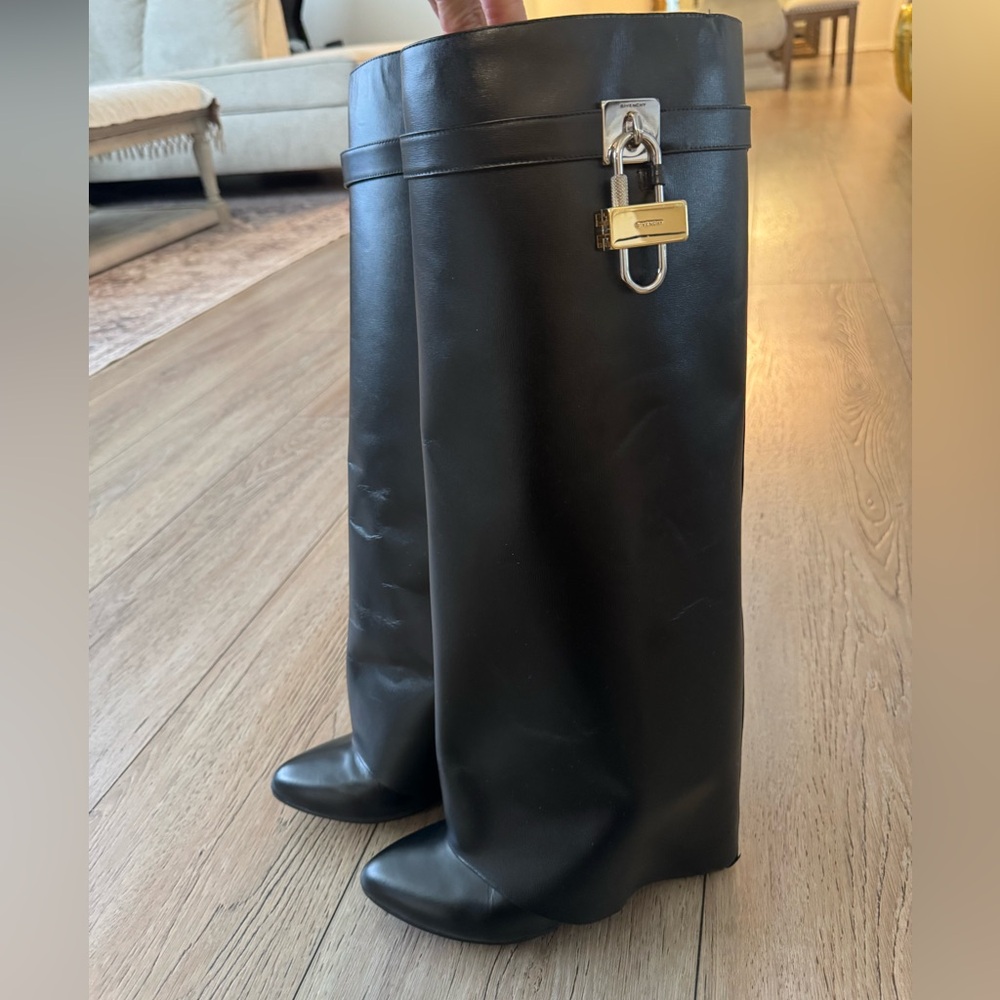 Givenchy shark lock boots 41.5